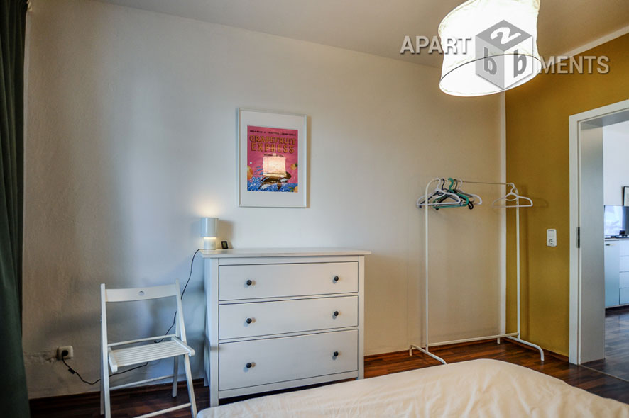 Möblierte 3-Zimmer-Wohnung in Köln-Neu-Ehrenfeld mit Balkon