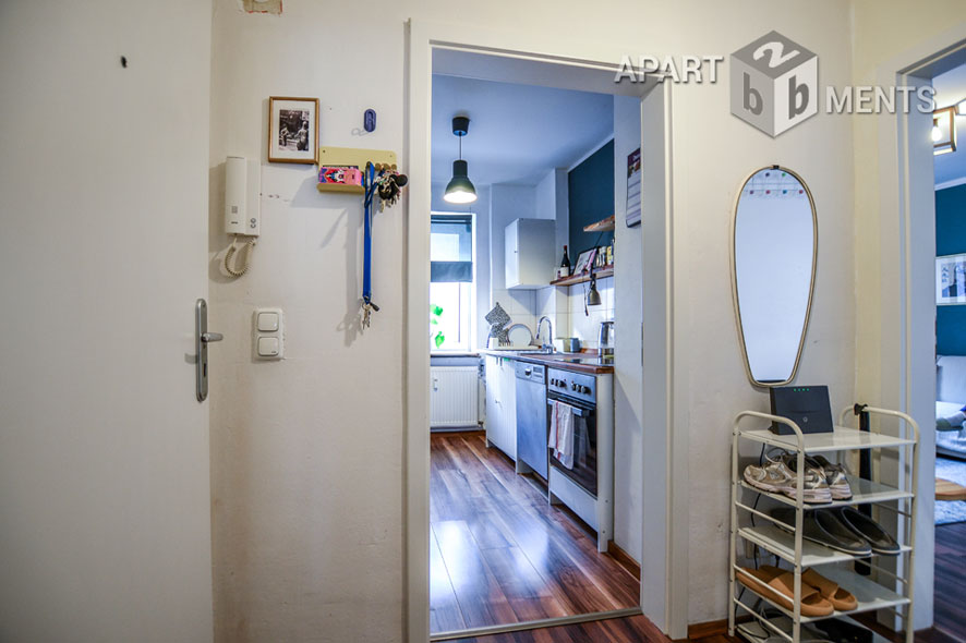 Möblierte 3-Zimmer-Wohnung in Köln-Neu-Ehrenfeld mit Balkon