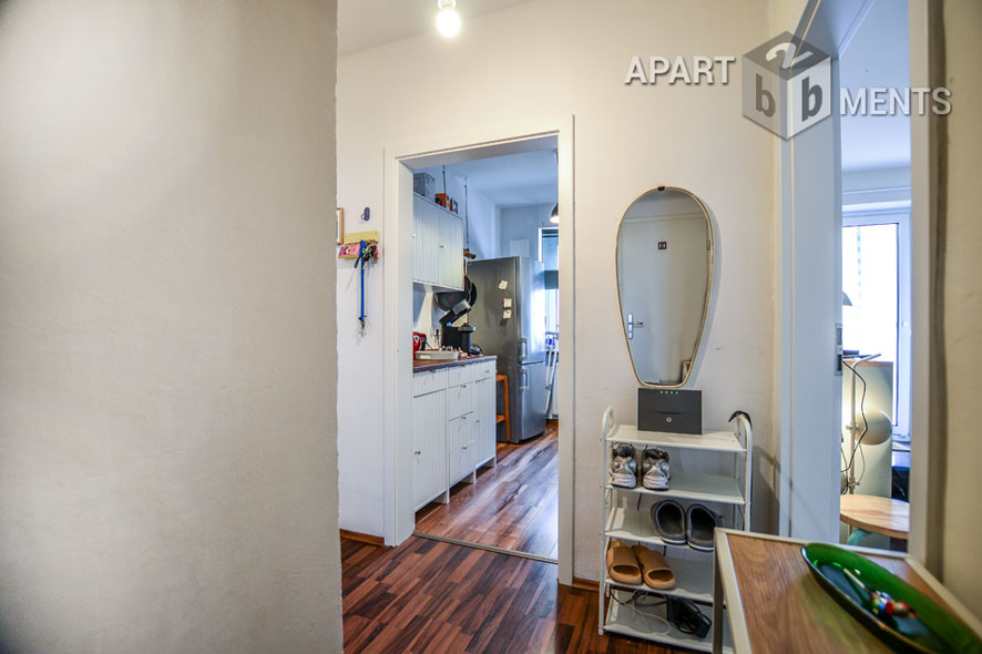 Möblierte 3-Zimmer-Wohnung in Köln-Neu-Ehrenfeld mit Balkon