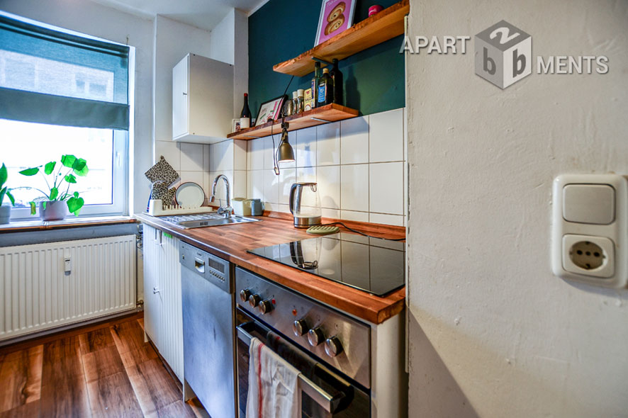 Möblierte 3-Zimmer-Wohnung in Köln-Neu-Ehrenfeld mit Balkon