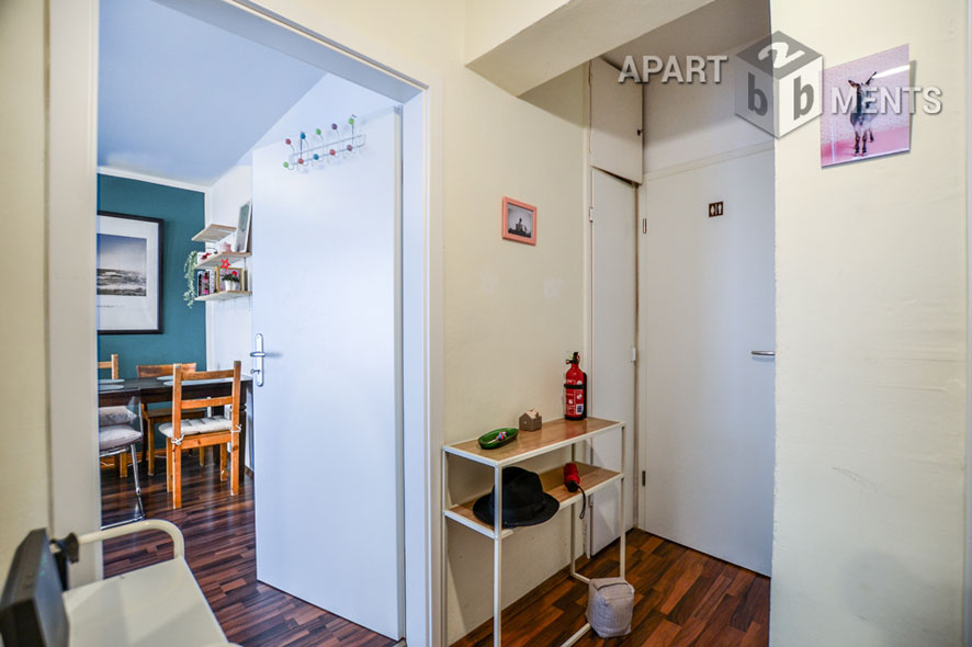 Möblierte 3-Zimmer-Wohnung in Köln-Neu-Ehrenfeld mit Balkon