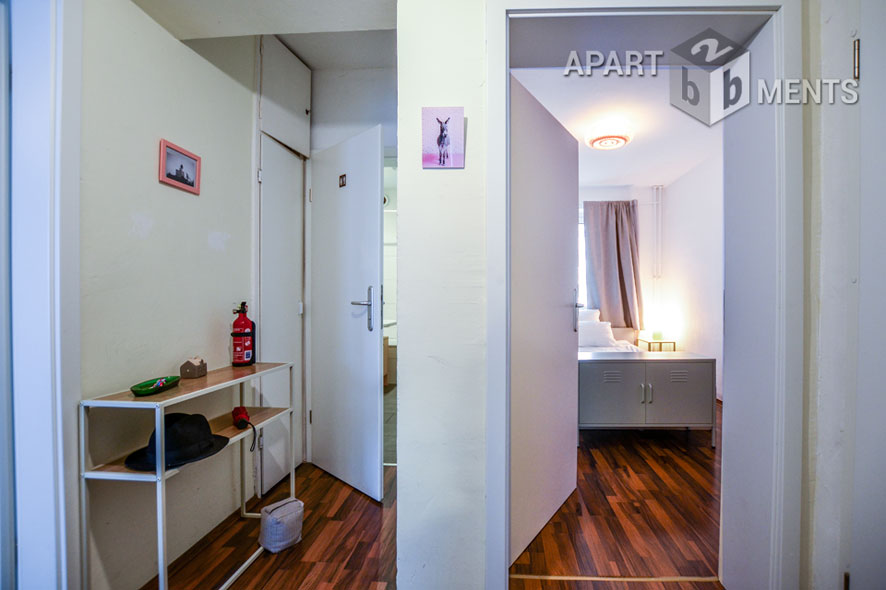 Möblierte 3-Zimmer-Wohnung in Köln-Neu-Ehrenfeld mit Balkon