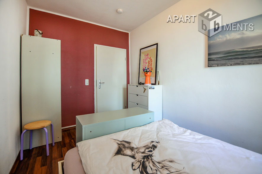 Möblierte 3-Zimmer-Wohnung in Köln-Neu-Ehrenfeld mit Balkon