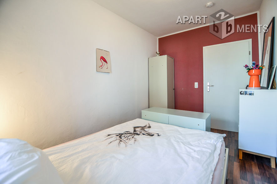 Möblierte 3-Zimmer-Wohnung in Köln-Neu-Ehrenfeld mit Balkon