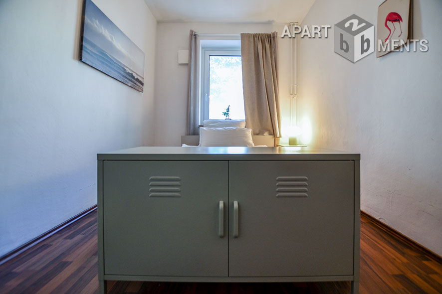 Möblierte 3-Zimmer-Wohnung in Köln-Neu-Ehrenfeld mit Balkon