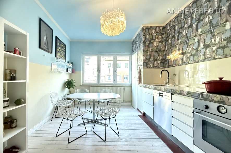 Möblierte 2-Zimmer-Wohnung mit Balkon in Köln-Ehrenfeld