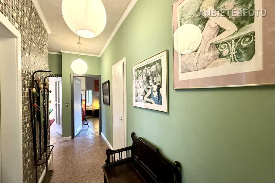 Möblierte 2-Zimmer-Wohnung mit Balkon in Köln-Ehrenfeld