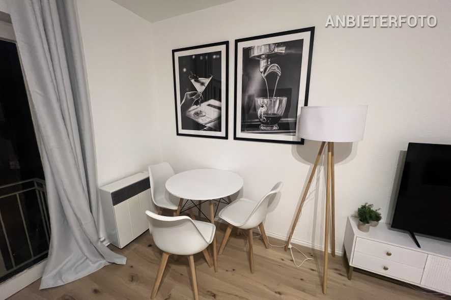 Fully equipped single apartment in the Cäcilien district in Cologne's Old Town South
