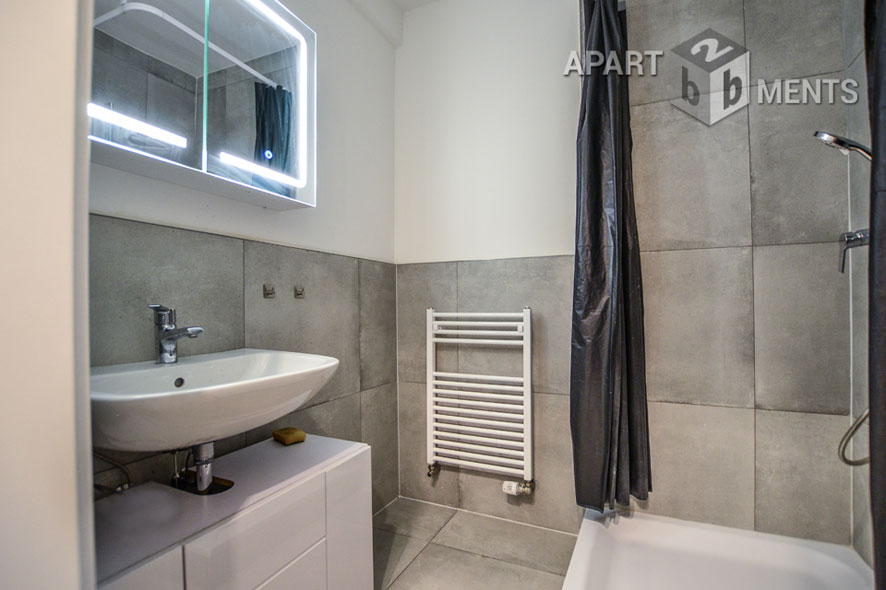 Hochwertig und modern möblierte Wohnung mit Balkon in Köln Neustadt-Nord