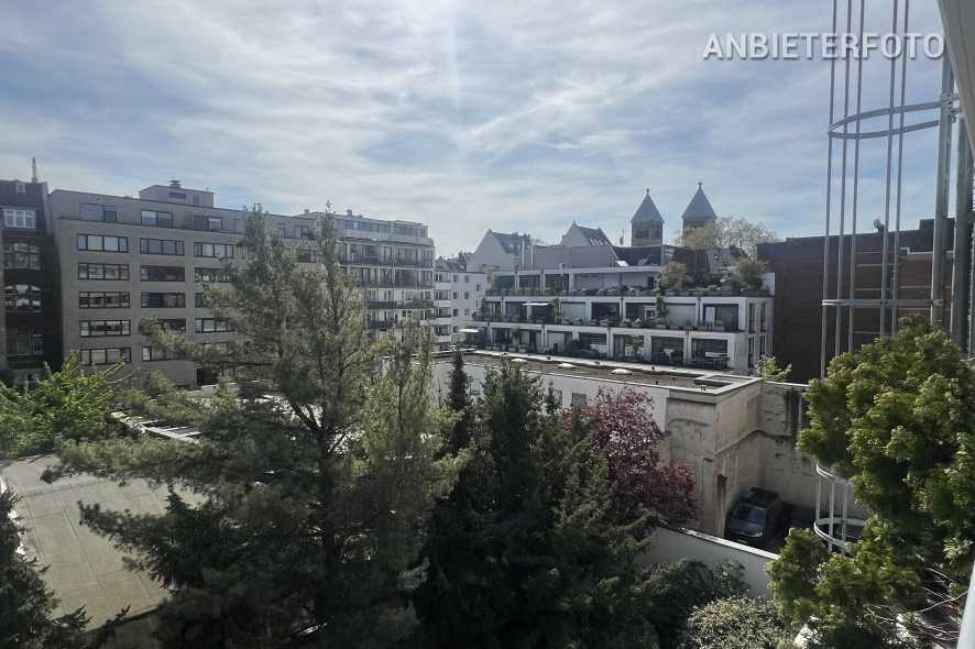 Möbliertes Apartment mit Balkon im Belgischen Viertel in Köln-Neustadt-Nord
