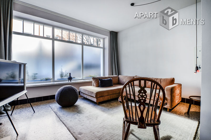 Stilvoll möblierte 2-Zimmer-Wohnung mit eigenem Eingang im Sechzigviertel in Köln-Nippes