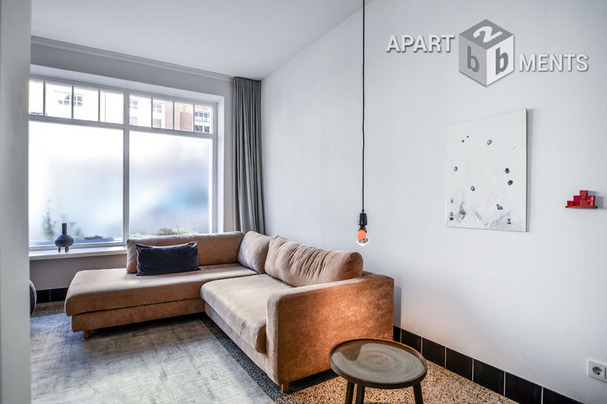 Stilvoll möblierte 2-Zimmer-Wohnung mit eigenem Eingang im Sechzigviertel in Köln-Nippes