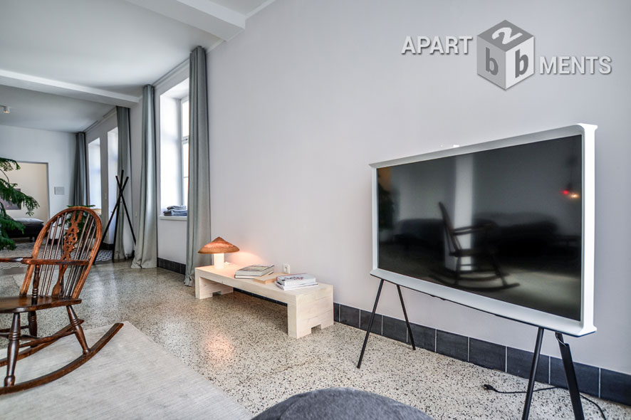 Stilvoll möblierte 2-Zimmer-Wohnung mit eigenem Eingang im Sechzigviertel in Köln-Nippes