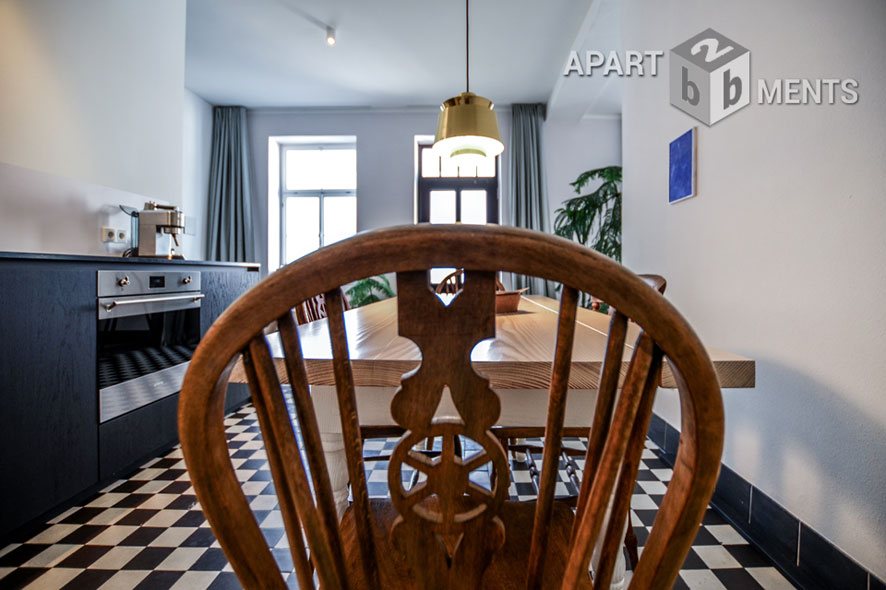 Stilvoll möblierte 2-Zimmer-Wohnung mit eigenem Eingang im Sechzigviertel in Köln-Nippes