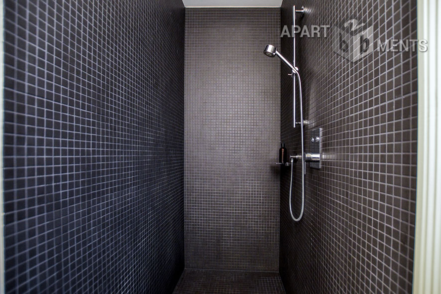 Stilvoll möblierte 2-Zimmer-Wohnung mit eigenem Eingang im Sechzigviertel in Köln-Nippes