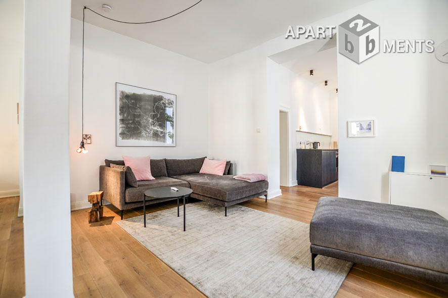 High-quality refurbished and furnished 2-room apartment in Cologne-Nippes