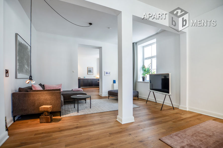 High-quality refurbished and furnished 2-room apartment in Cologne-Nippes