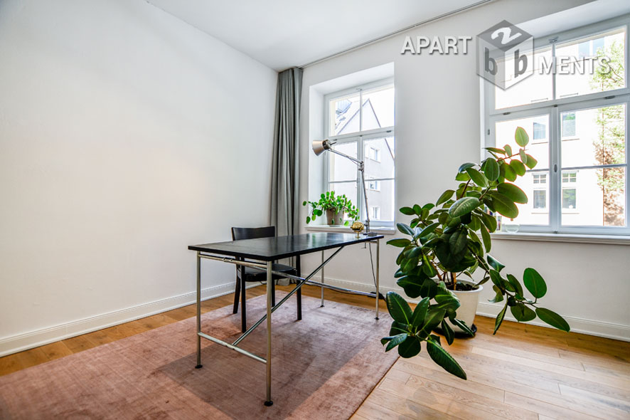 High-quality refurbished and furnished 2-room apartment in Cologne-Nippes