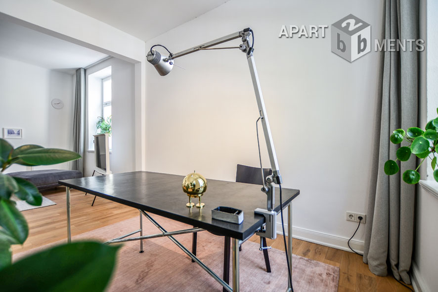 High-quality refurbished and furnished 2-room apartment in Cologne-Nippes