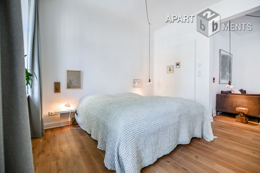 High-quality refurbished and furnished 2-room apartment in Cologne-Nippes