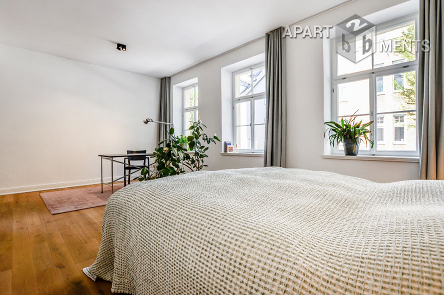 High-quality refurbished and furnished 2-room apartment in Cologne-Nippes