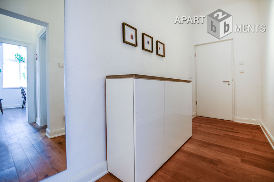 High-quality refurbished and furnished 2-room apartment in Cologne-Nippes