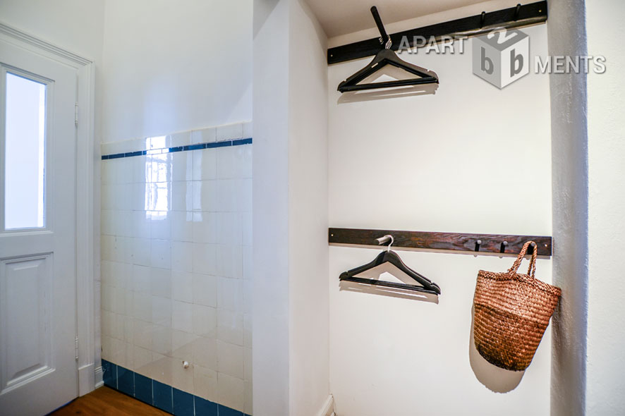 High-quality refurbished and furnished 2-room apartment in Cologne-Nippes