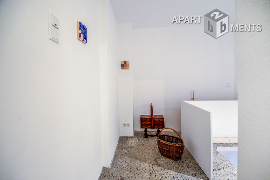 High-quality refurbished and furnished 2-room apartment in Cologne-Nippes