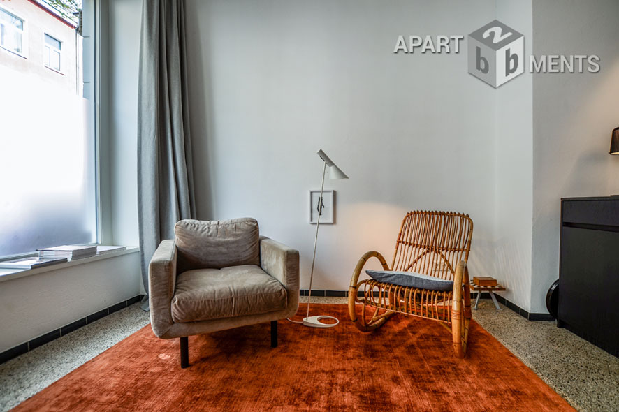 Möblierte 2-Zimmer-Wohnung mit Terrasse und Garten in Köln-Nippes