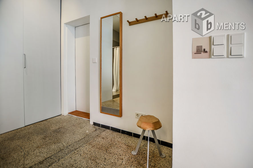 Möblierte 2-Zimmer-Wohnung mit Terrasse und Garten in Köln-Nippes
