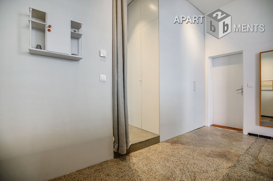 Möblierte 2-Zimmer-Wohnung mit Terrasse und Garten in Köln-Nippes