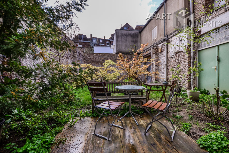 Möblierte 2-Zimmer-Wohnung mit Terrasse und Garten in Köln-Nippes