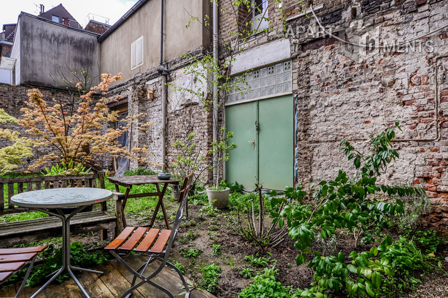 Möblierte 2-Zimmer-Wohnung mit Terrasse und Garten in Köln-Nippes