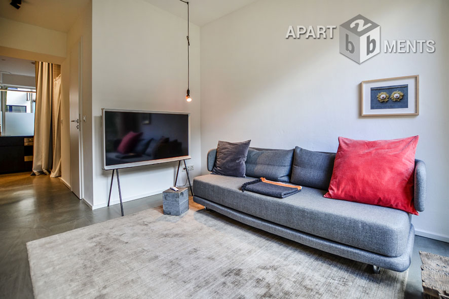 Möblierte 2-Zimmer-Wohnung mit Terrasse und Garten in Köln-Nippes