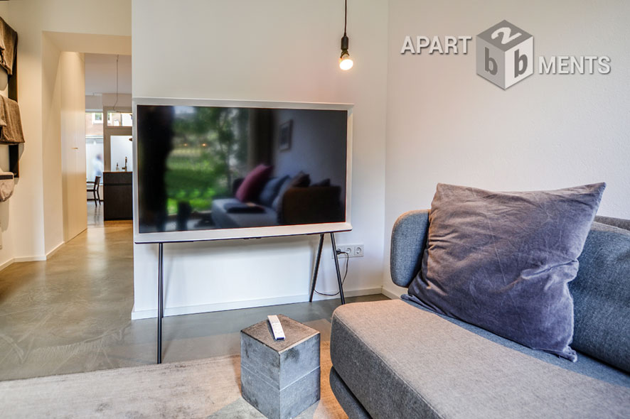 Möblierte 2-Zimmer-Wohnung mit Terrasse und Garten in Köln-Nippes