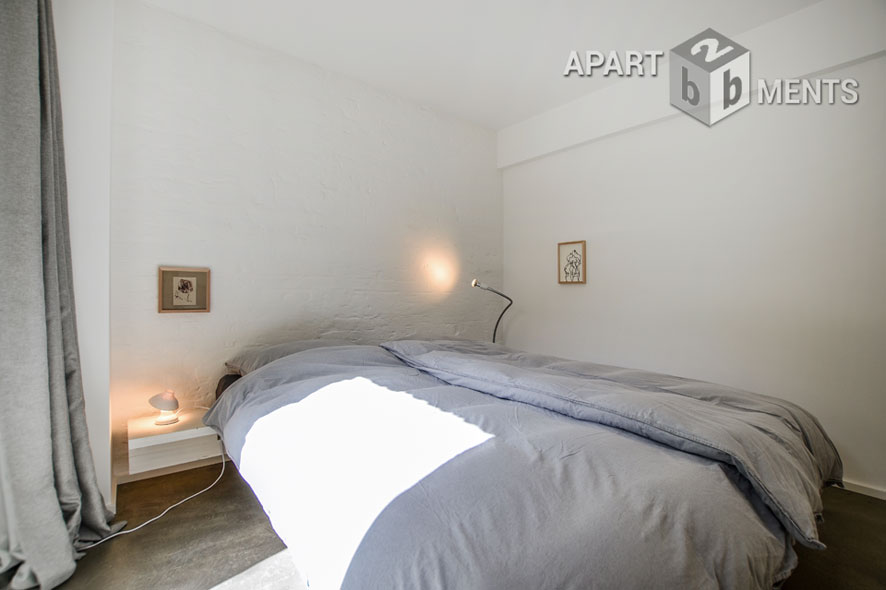 Möblierte 2-Zimmer-Wohnung mit Terrasse und Garten in Köln-Nippes