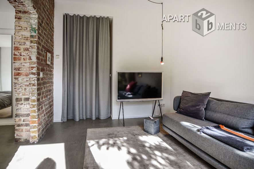 Möblierte 2-Zimmer-Wohnung mit Terrasse und Garten in Köln-Nippes