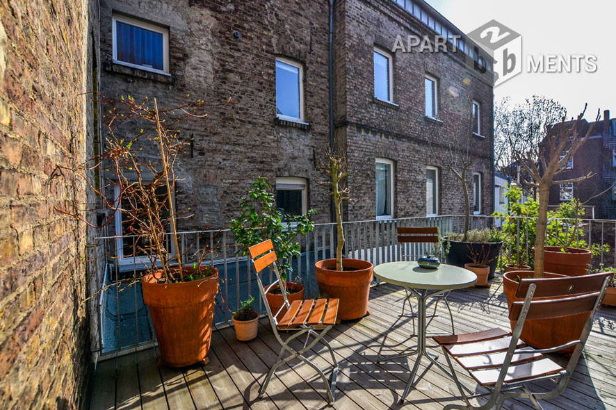 Hochwertig saniertes 2-Zimmer-Apartment mit Dachterrasse in Köln-Nippes