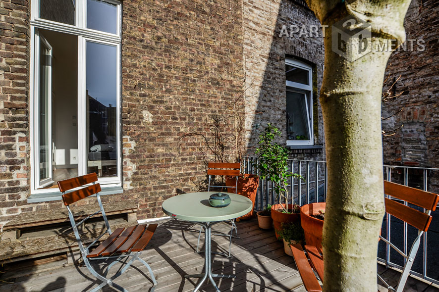 Hochwertig saniertes 2-Zimmer-Apartment mit Dachterrasse in Köln-Nippes