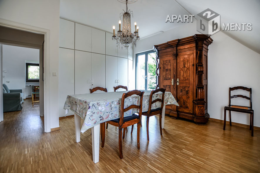 Möblierte 3-Zimmer-Wohnung mit Süd-Balkon in Köln-Marienburg