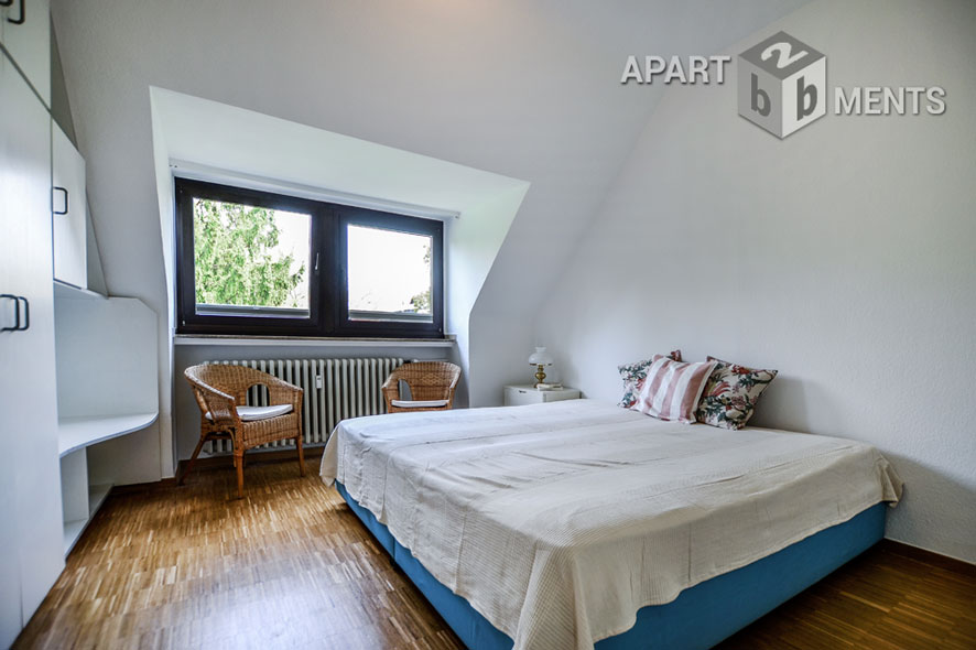 Möblierte 3-Zimmer-Wohnung mit Süd-Balkon in Köln-Marienburg