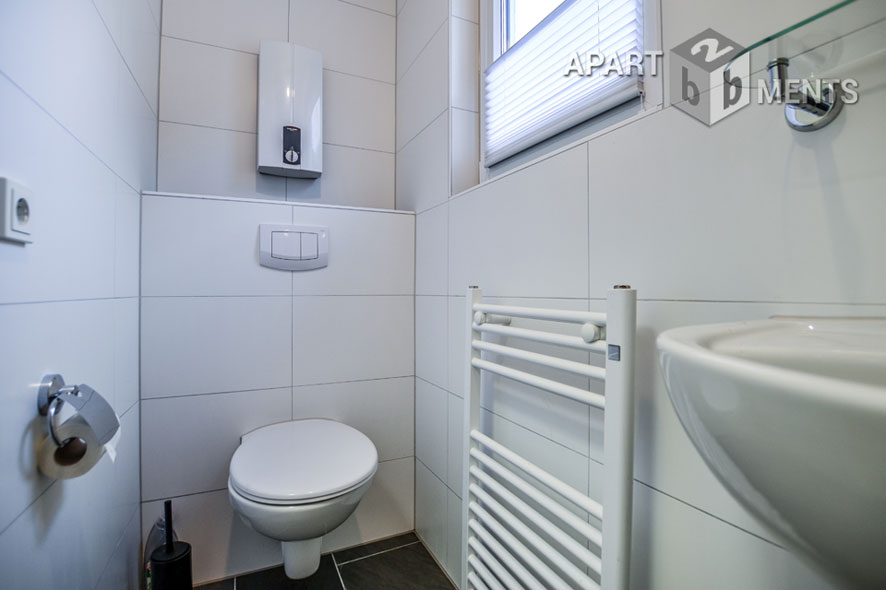 Möblierte Terrassenwohnung in zentraler aber ruhiger Lage von Köln-Altstadt-Süd