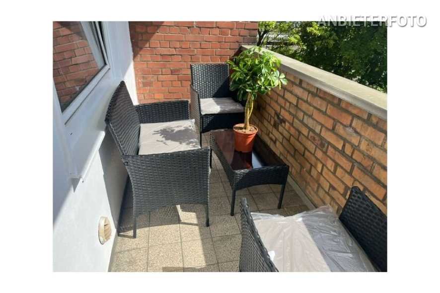 Möblierte 2-Zimmer-Wohnung mit Balkon in Köln-Mülheim