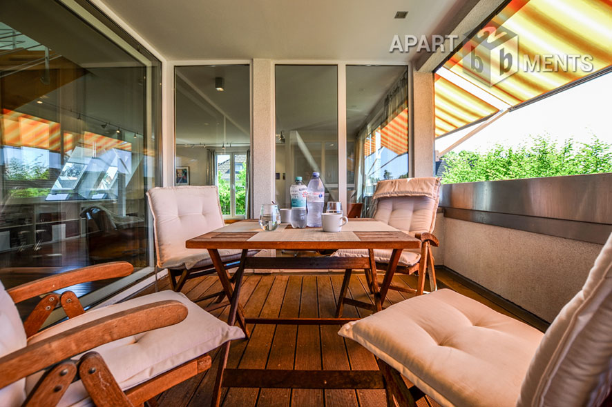 Furnished loft-style duplex with a loggia and a balcony in Cologne-Braunsfeld
