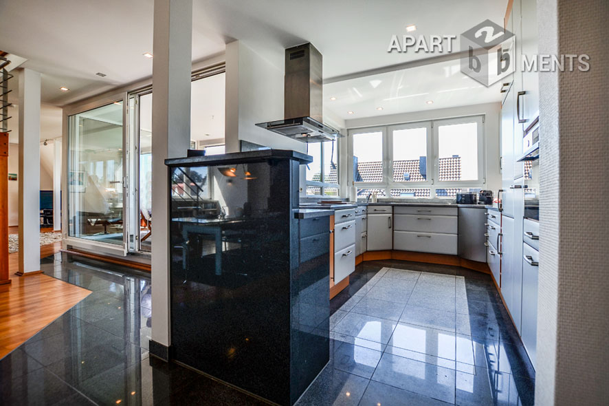Furnished loft-style duplex with a loggia and a balcony in Cologne-Braunsfeld
