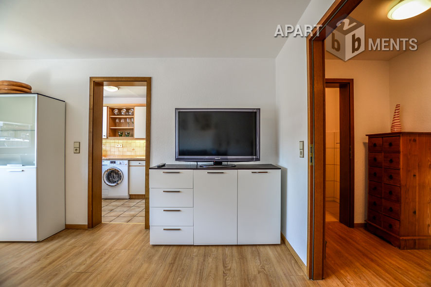 Möblierte und ruhige Maisonette in zentraler Wohnlage in Köln-Altstadt-Nord