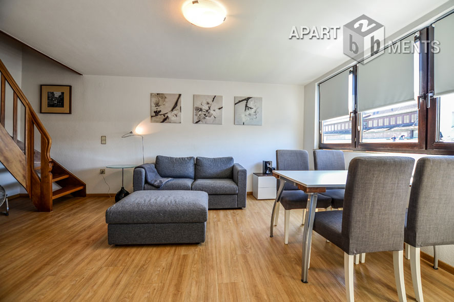 Möblierte und ruhige Maisonette in zentraler Wohnlage in Köln-Altstadt-Nord