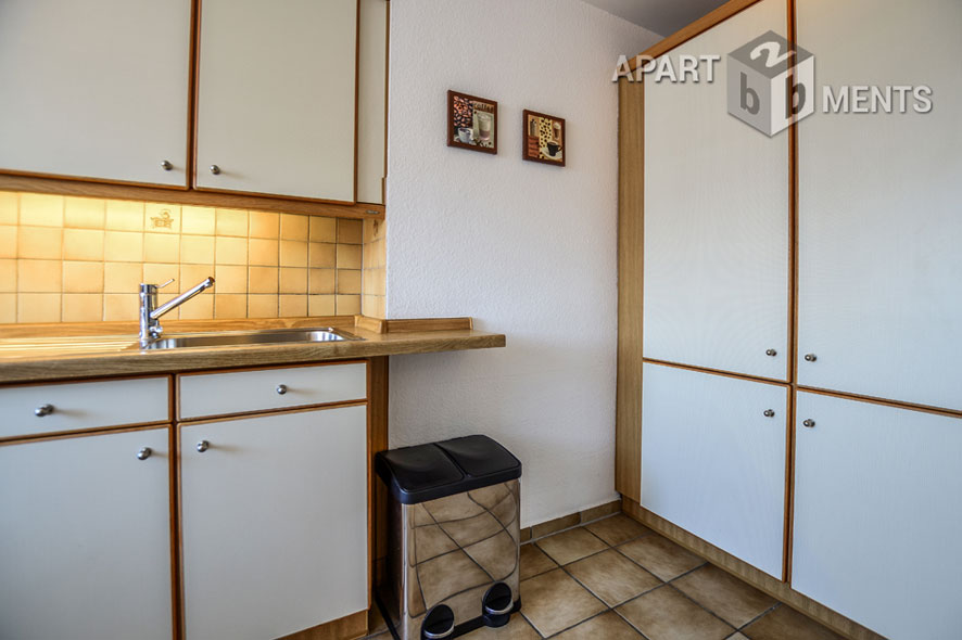 Möblierte und ruhige Maisonette in zentraler Wohnlage in Köln-Altstadt-Nord