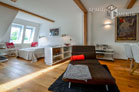 Erstklassig sanierte 1-Zimmer-Altbauwohnung mit sehr stilvoller moderner Möblierung