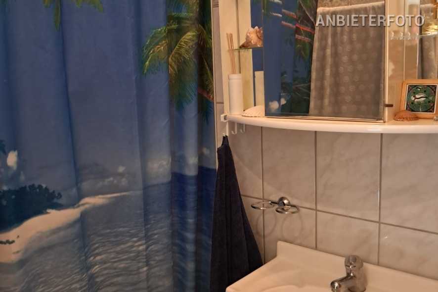 Furnished 2.5-bedroom apartment in Cologne-Bilderstöckchen with 2 balconies